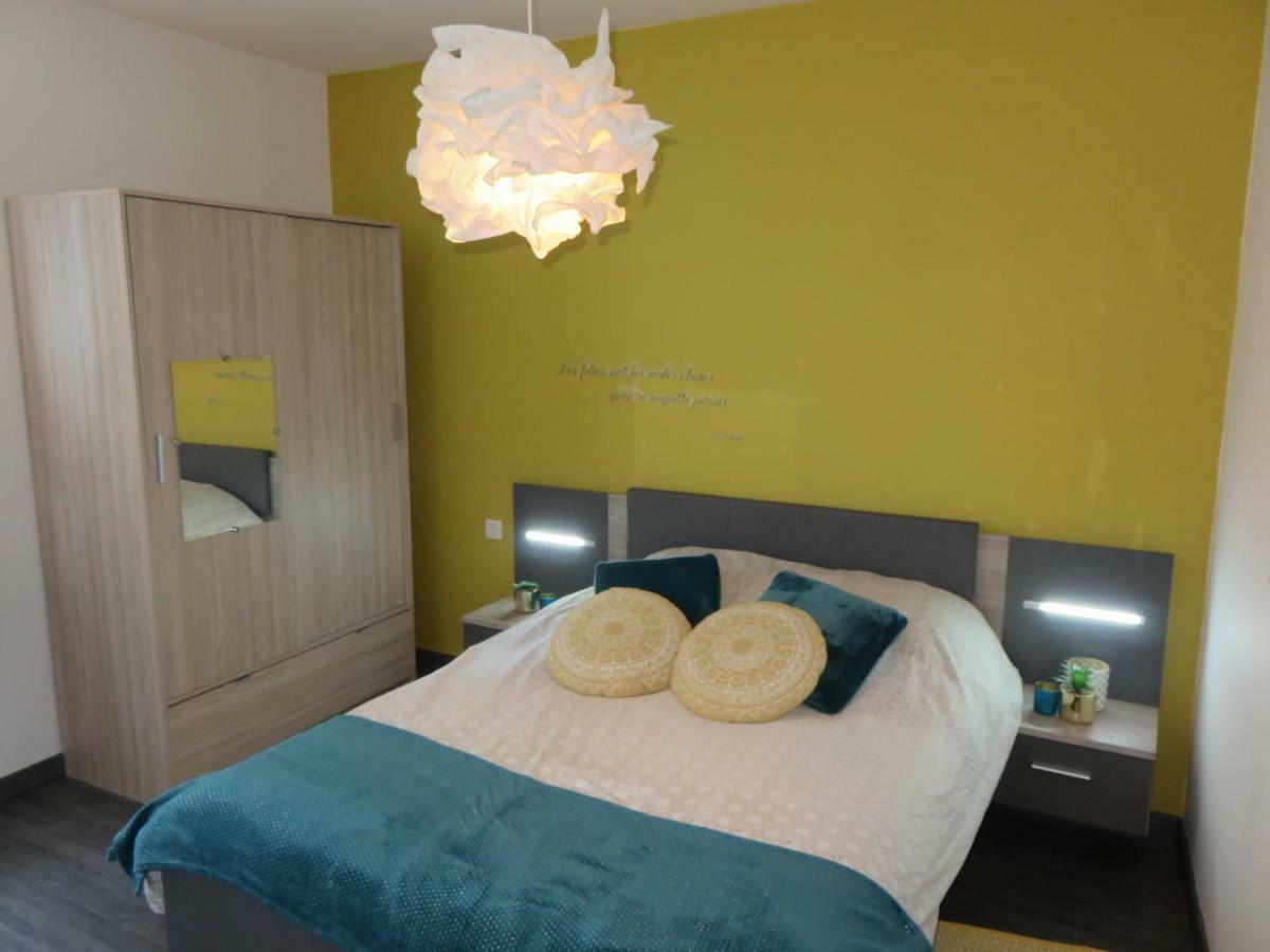 Grand Appartement Chaleureux Thouars Dış mekan fotoğraf